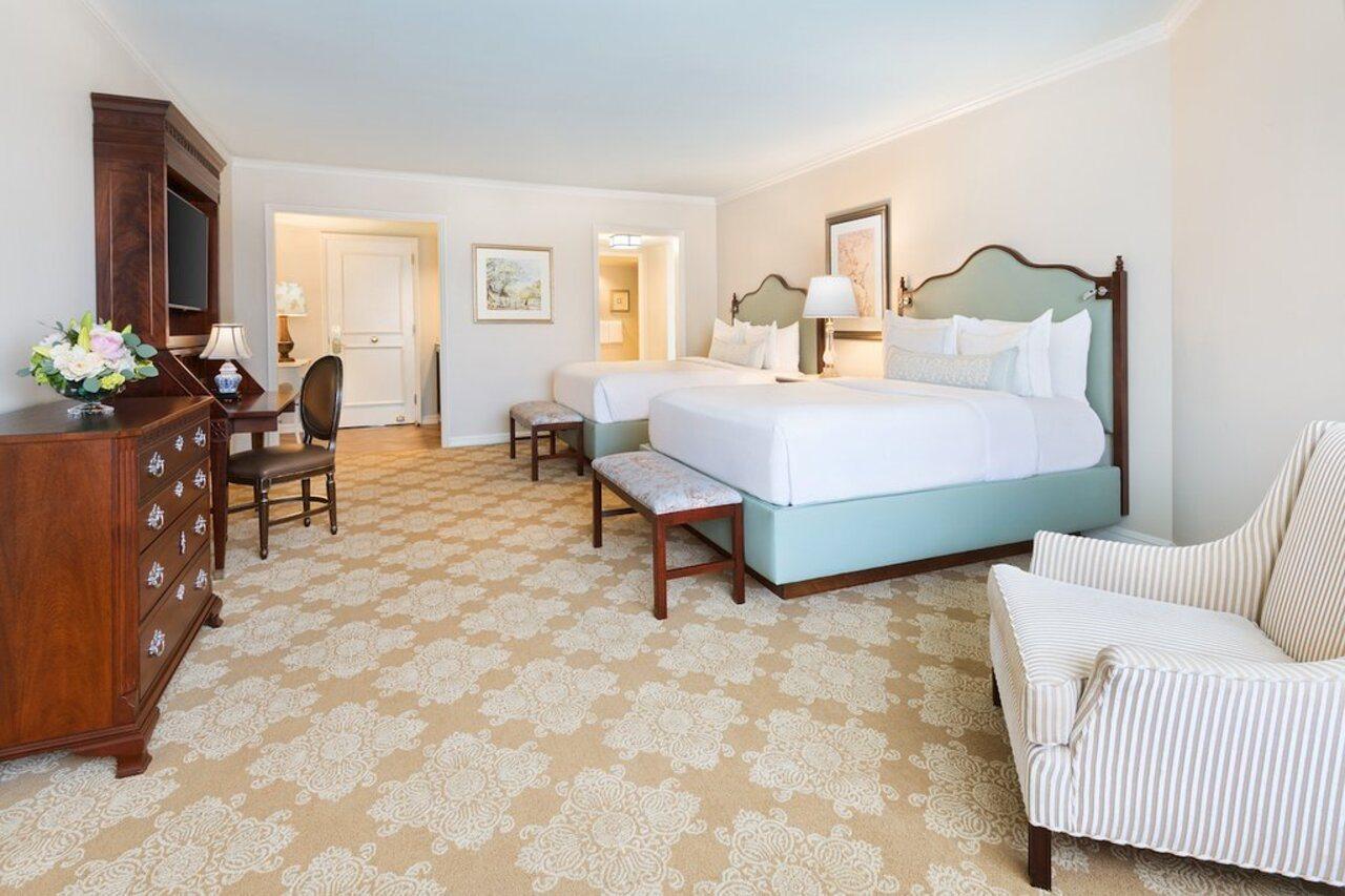 Отель The Windsor Court Новый Орлеан Экстерьер фото
