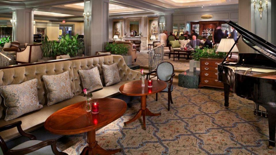 Отель The Windsor Court Новый Орлеан Экстерьер фото